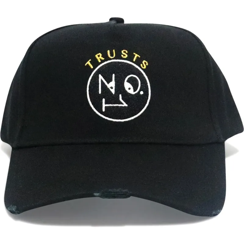 cappellino-curvo-nero-regolabile-trusts-no1-distressed-black-gold-logo-di-the-no1-face