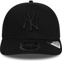 new-era-curved-brim-black-logo-9fifty-tonal-stretch-snap-new-york-yankees-mlb-black-snapback-cap