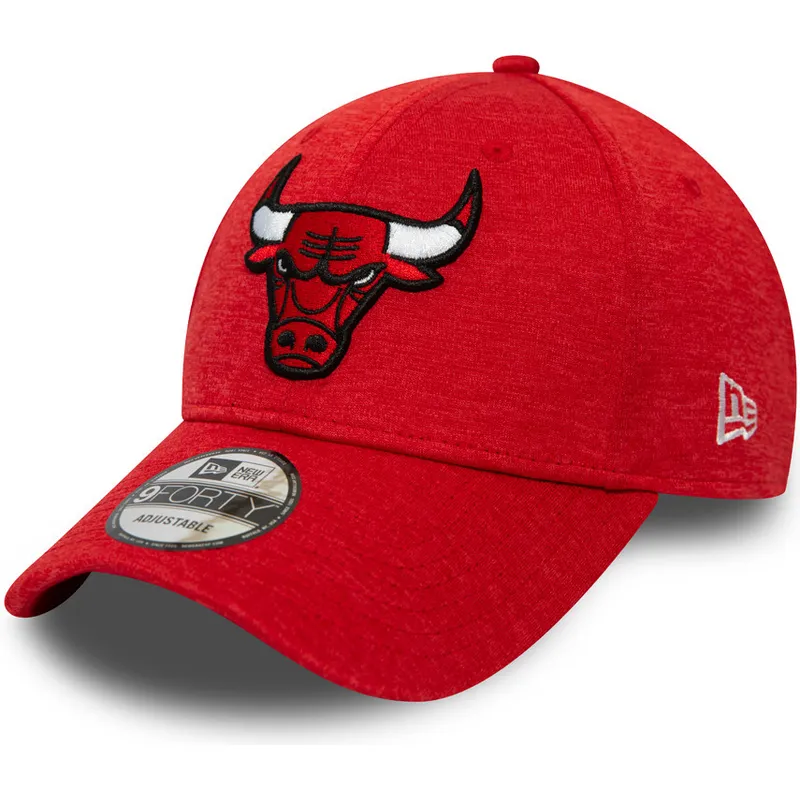 petten-gebogen-rood-verstelbaar-9forty-shadow-tech-van-chicago-bulls-nba-van-new-era