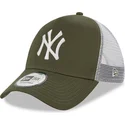 casquette-trucker-verte-et-blanche-9forty-a-frame-new-york-yankees-mlb-new-era