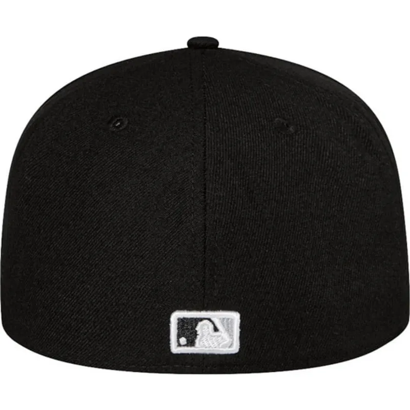 petten-plat-zwart-fitted-59fifty-authentic-on-field-game-van-chicago-white-sox-mlb-van-new-era