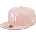petten-plat-roze-snapback-9fifty-league-essential-van-new-york-yankees-mlb-van-new-era
