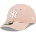 petten-gebogen-roze-verstelbaar-voor-kinderen-9forty-league-essential-van-new-york-yankees-mlb-van-new-era
