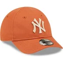 petten-gebogen-oranje-verstelbaar-voor-kinderen-9forty-league-essential-van-new-york-yankees-mlb-van-new-era