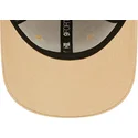 petten-gebogen-beige-verstelbaar-voor-kinderen-9forty-league-essential-van-new-york-yankees-mlb-van-new-era