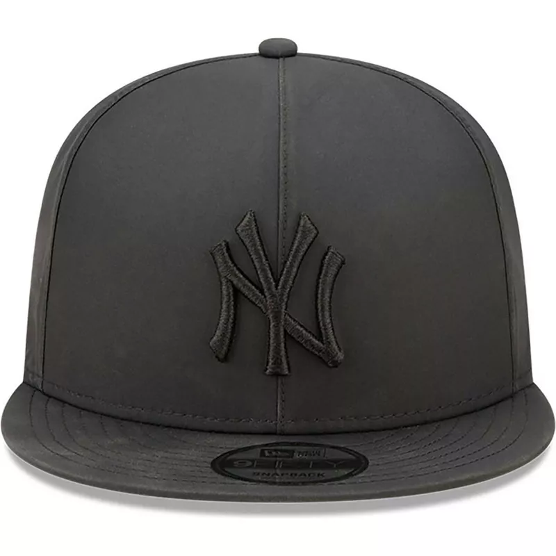 New era New York Yankees Metallic Logo 9Fifty® Snapback Cap Black