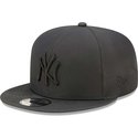 new-era-flat-brim-black-logo-9fifty-gore-tex-new-york-yankees-mlb-black-snapback-cap
