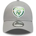 petten-gebogen-grijs-verstelbare-band-9forty-cotton-van-league-of-ireland-premier-division-van-new-era