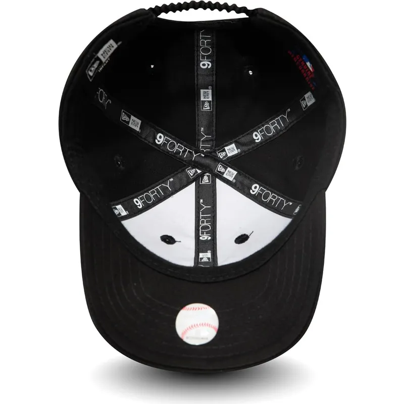 petten-gebogen-zwart-verstelbare-band-voor-kinderen-pequeno-9forty-league-essential-van-new-york-yankees-mlb-van-new-era petten-gebogen-zwart-verstelbare-band-voor-kinderen-pequeno-9forty-league-essential-van-new-york-yankees-mlb-van-new-era
