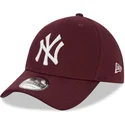 petten-gebogen-rood-aangepast-granate-39thirty-league-essential-van-new-york-yankees-mlb-van-new-era