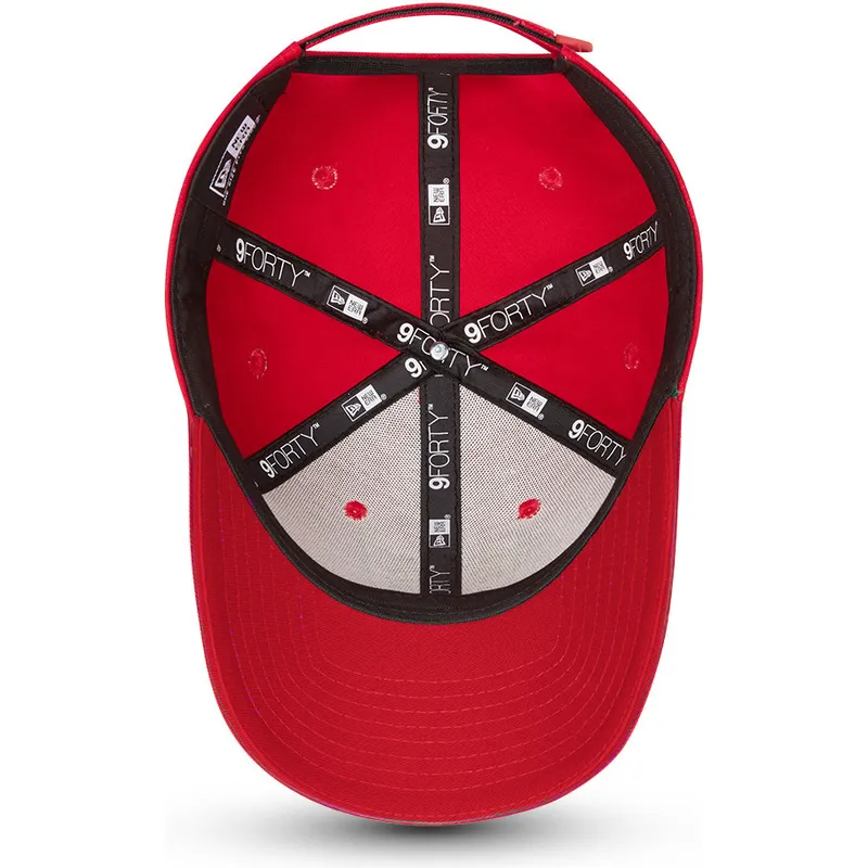 petten-gebogen-rood-verstelbaar-9forty-wales-copa-mundial-van-wales-copa-mundial-de-futbol-van-new-era