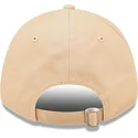 petten-gebogen-beige-verstelbaar-9forty-league-essential-van-new-york-yankees-mlb-van-new-era