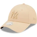 petten-gebogen-beige-verstelbaar-9forty-league-essential-van-new-york-yankees-mlb-van-new-era
