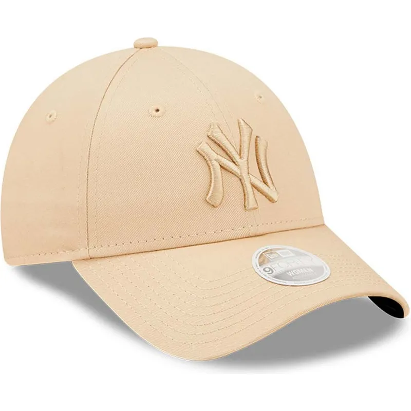 petten-gebogen-beige-verstelbare-band-9forty-league-essential-van-new-york-yankees-mlb-van-new-era