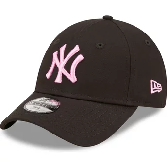 Gorra curva negra ajustable con logo rosa para niño 9FORTY League Essential de New York Yankees MLB de New Era