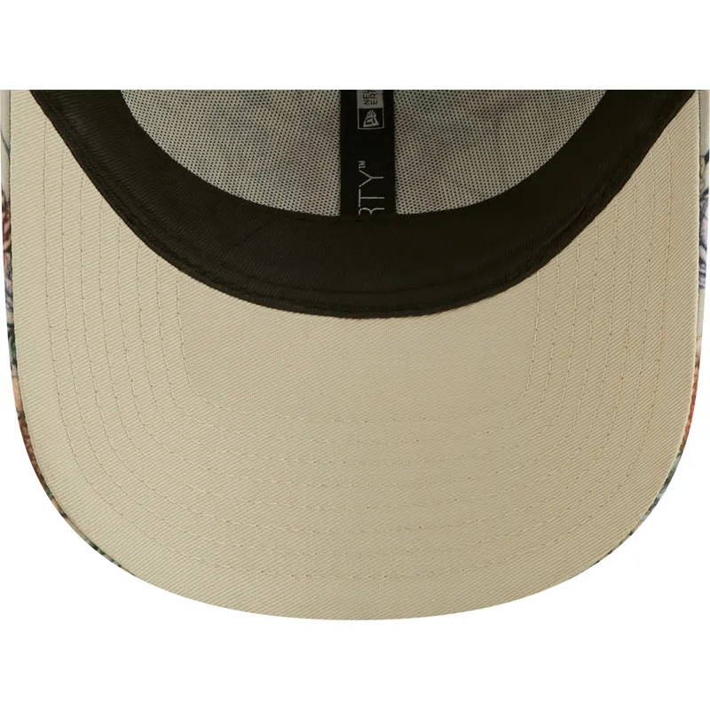 petten-gebogen-beige-verstelbare-band-9forty-all-over-print-floral-van-new-york-yankees-mlb-van-new-era petten-gebogen-beige-verstelbare-band-9forty-all-over-print-floral-van-new-york-yankees-mlb-van-new-era