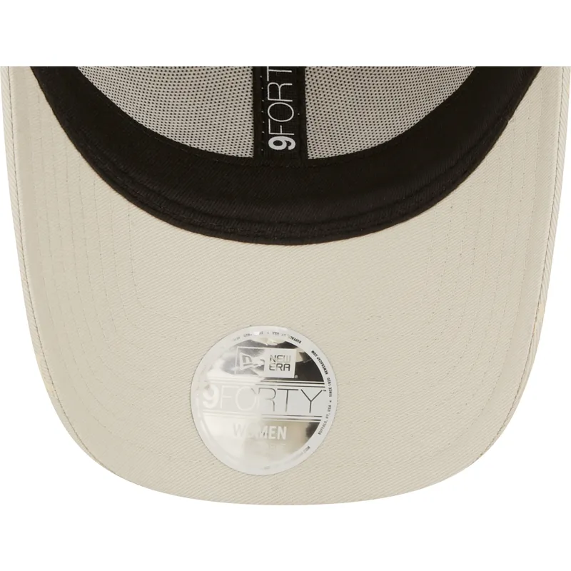 bezowa-regulowana-czapka-z-daszkiem-dla-kobiet-9forty-monogram-new-york-yankees-mlb-new-era