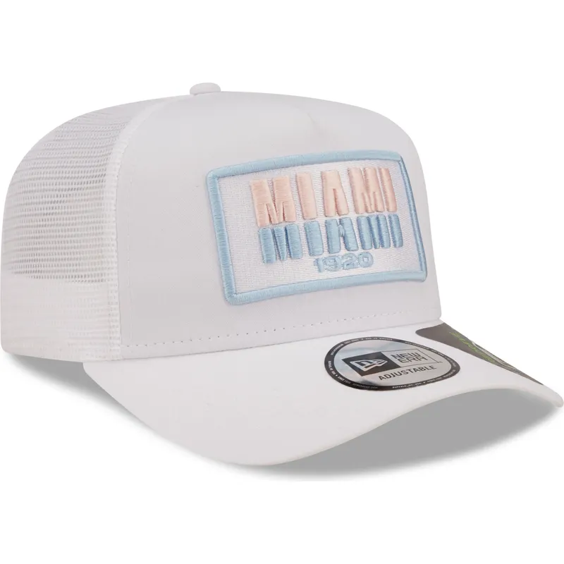 petten-gebogen-wit-snapback-a-frame-van-new-era