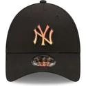 casquette-courbee-noire-ajustable-avec-logo-orange-9forty-gradient-infill-new-york-yankees-mlb-new-era