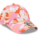 petten-gebogen-roze-verstelbare-band-9forty-all-over-print-seasonal-van-new-york-yankees-mlb-van-new-era