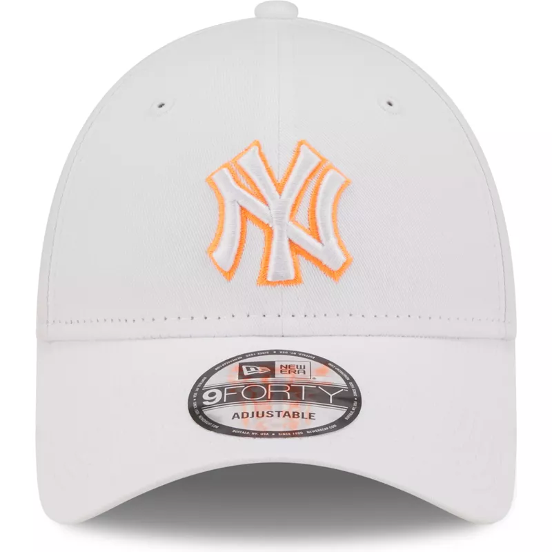 New Era Curved Brim 9FORTY Team Outline New York Yankees MLB Beige  Adjustable Cap