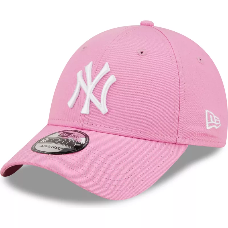 New Era League Essential 9FORTY New York Yankees Cap Pink White