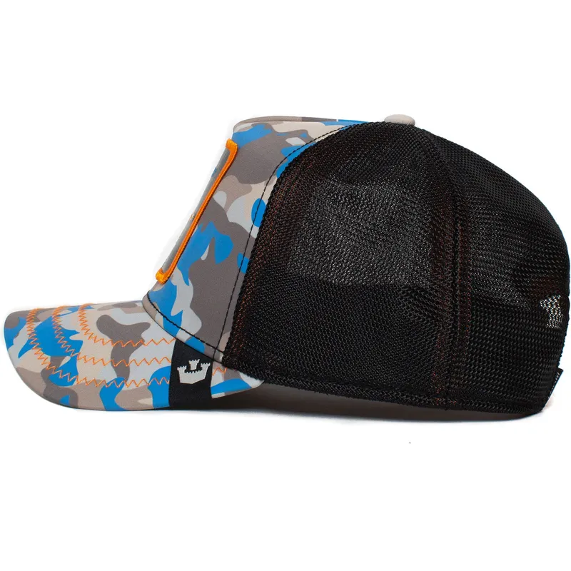 petten-gebogen-camouflage-snapback-lucky-luck-stays-down-the-farm-van-goorin-bros