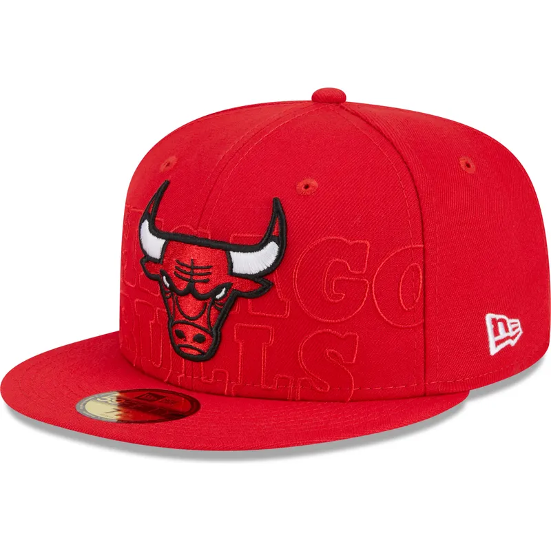 petten-plat-rood-fitted-59fifty-draft-edition-2023-van-chicago-bulls-nba-van-new-era