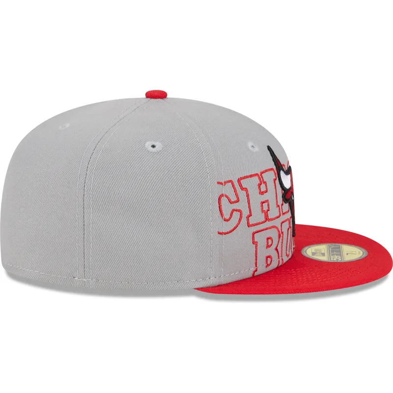 petten-plat-grijs-aangepast-59fifty-draft-edition-2023-van-chicago-bulls-nba-van-new-era petten-plat-grijs-aangepast-59fifty-draft-edition-2023-van-chicago-bulls-nba-van-new-era