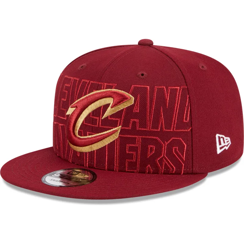 petten-plat-rood-snapback-9fifty-draft-edition-2023-van-cleveland-cavaliers-nba-van-new-era petten-plat-rood-snapback-9fifty-draft-edition-2023-van-cleveland-cavaliers-nba-van-new-era