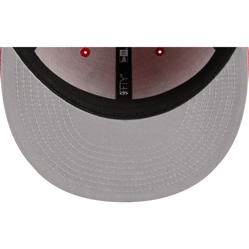 petten-plat-rood-snapback-9fifty-draft-edition-2023-van-chicago-bulls-nba-van-new-era petten-plat-rood-snapback-9fifty-draft-edition-2023-van-chicago-bulls-nba-van-new-era