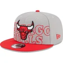 casquette-plate-grise-et-rouge-snapback-9fifty-draft-edition-2023-chicago-bulls-nba-new-era