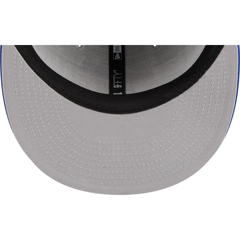 szara-i-niebieska-czapka-z-daszkiem-snapback-9fifty-draft-edition-2023-new-york-knicks-nba-new-era