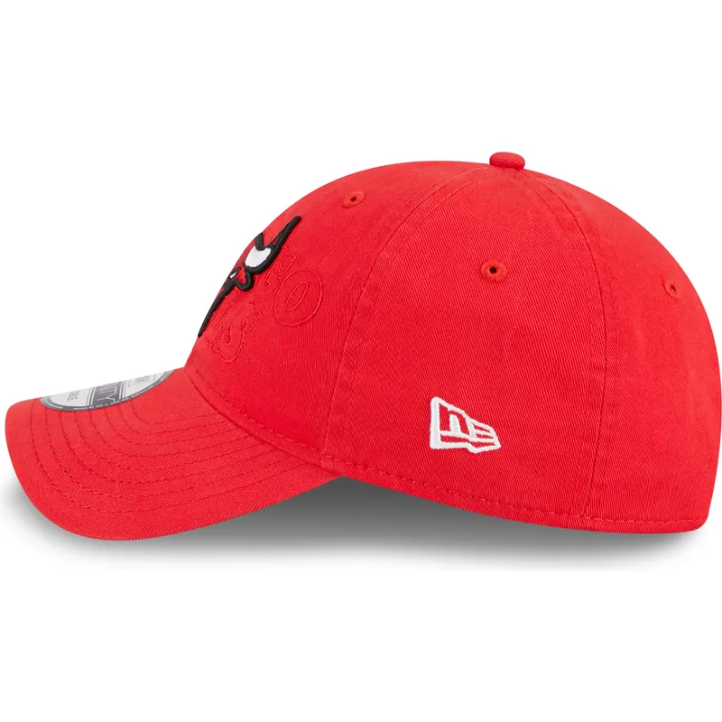 petten-gebogen-rood-verstelbaar-9twenty-draft-edition-2023-van-chicago-bulls-nba-van-new-era