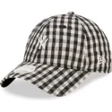 petten-gebogen-zwart-verstelbare-band-9twenty-gingham-van-new-york-yankees-mlb-van-new-era