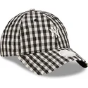 petten-gebogen-zwart-verstelbaar-9twenty-gingham-van-new-york-yankees-mlb-van-new-era