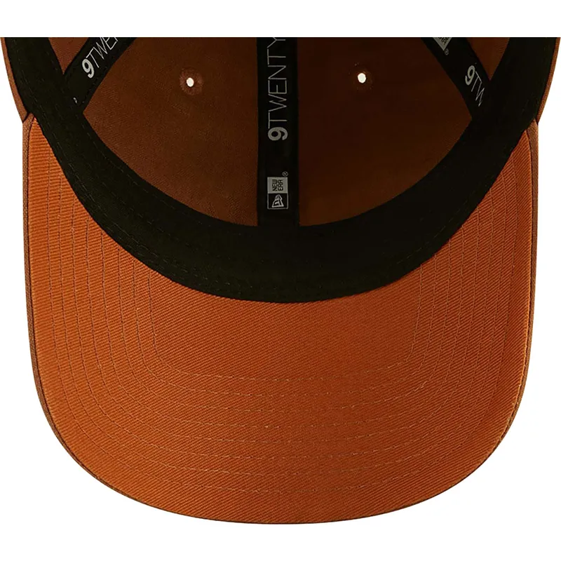 petten-gebogen-bruin-verstelbaar-9twenty-linen-van-new-era petten-gebogen-bruin-verstelbaar-9twenty-linen-van-new-era