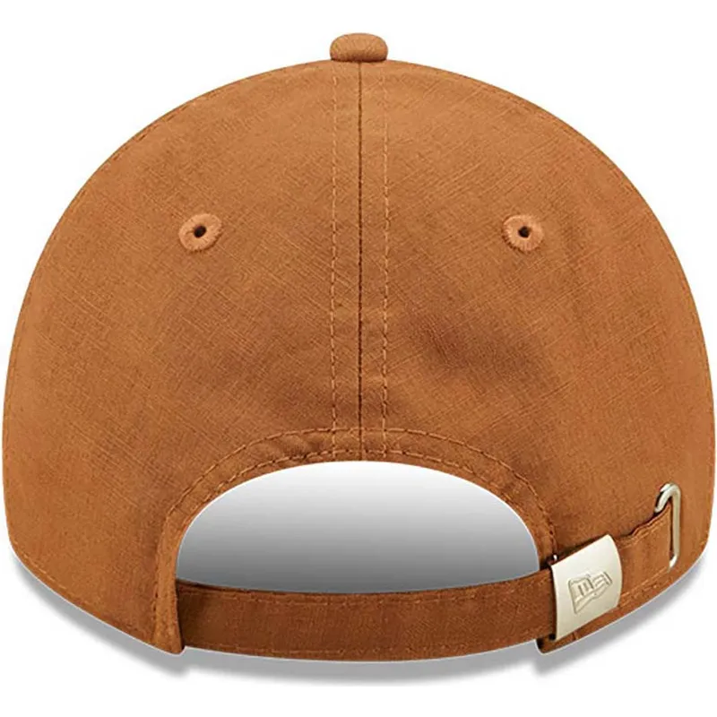 petten-gebogen-bruin-verstelbaar-9twenty-linen-van-new-era petten-gebogen-bruin-verstelbaar-9twenty-linen-van-new-era