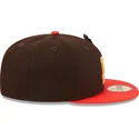 casquette-plate-marron-et-rouge-ajustee-59fifty-the-elements-fire-pin-los-angeles-dodgers-mlb-new-era