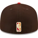 casquette-plate-marron-et-rouge-ajustee-59fifty-the-elements-fire-pin-miami-heat-nba-new-era