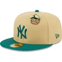 casquette-plate-beige-et-verte-ajustee-59fifty-the-elements-earth-pin-new-york-yankees-mlb-new-era