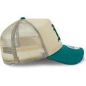 gorra-trucker-beige-y-verde-9forty-a-frame-all-day-trucker-de-oakland-athletics-mlb-de-new-era