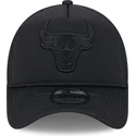 gorra-trucker-negra-con-logo-negro-9forty-a-frame-all-day-trucker-de-chicago-bulls-nba-de-new-era