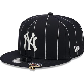 Casquette plate bleue marine snapback 9FIFTY Pinstripe Visor Clip New York Yankees MLB New Era