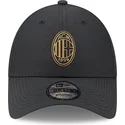 sort-justerbar-curved-kasket-med-gyldent-logo-9forty-fra-ac-milan-serie-a-fra-new-era
