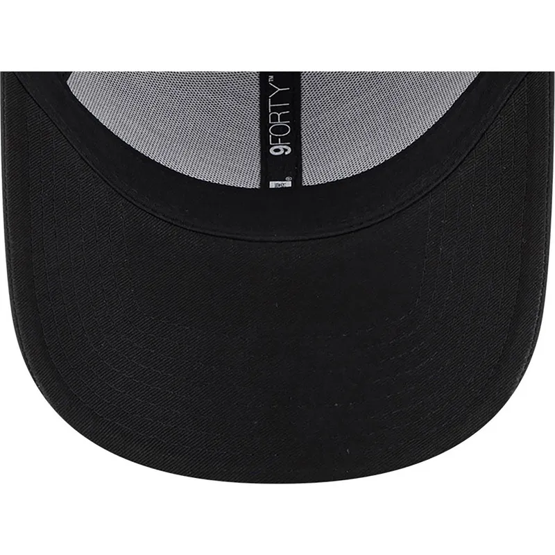 sort-justerbar-curved-kasket-med-gyldent-logo-9forty-fra-ac-milan-serie-a-fra-new-era