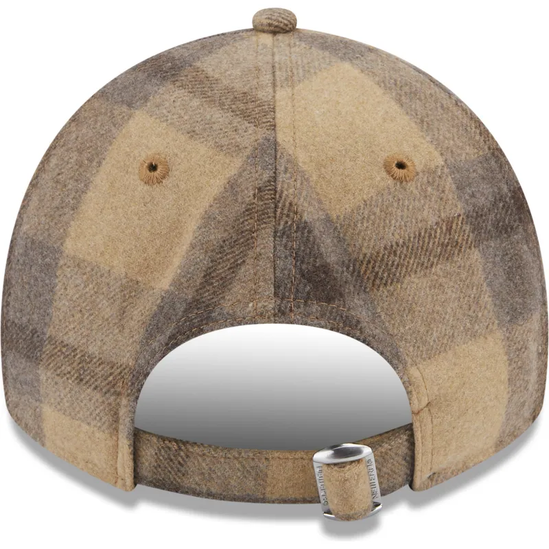 petten-gebogen-bruin-verstelbaar-9twenty-check-van-new-era petten-gebogen-bruin-verstelbaar-9twenty-check-van-new-era