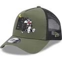 gorra-trucker-verde-a-frame-de-piolin-y-silvestre-looney-tunes-de-new-era