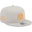 petten-plat-beige-snapback-9fifty-side-patch-van-new-york-yankees-mlb-van-new-era