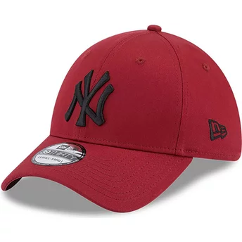 Gorra curva roja ajustada con logo azul marino 39THIRTY Comfort de New York Yankees MLB de New Era